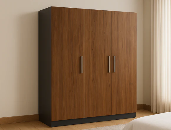 UrbanTrysil 3-Door Wardrobe